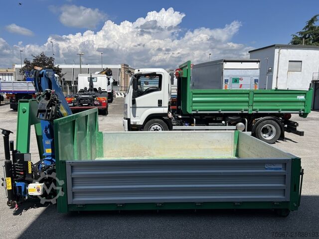 Kampós konténerszállító teherautó Isuzu F14 240