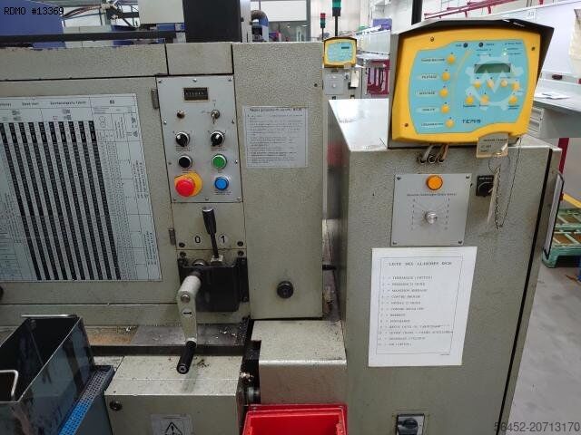 Strung automat cu mai multe fusuri TORNOS BS 20.B