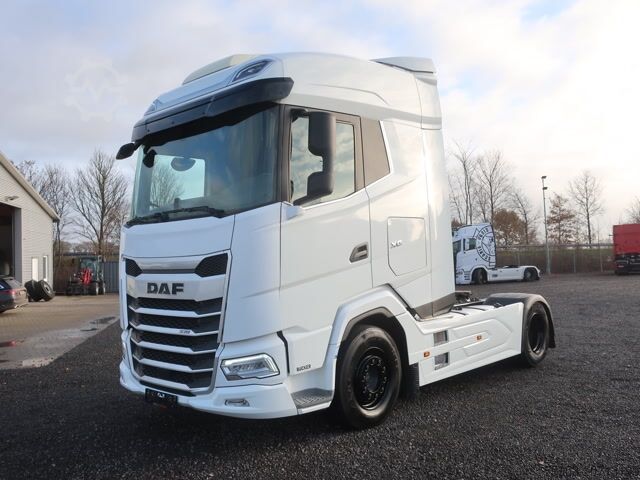 Τυπική μονάδα τράκτορα DAF XG 530 FT 4x2 Standklima Intarder