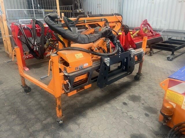 Inne Fiedler Frontmähgerät Frontausleger FFA 400