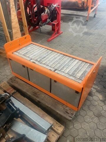 Inne Fiedler Frontmähgerät Frontausleger FFA 400