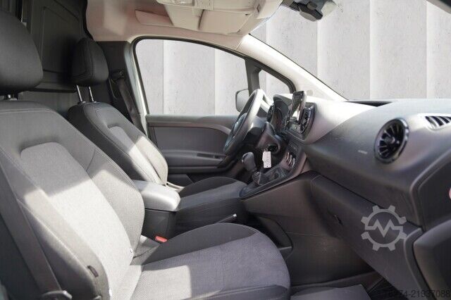 Panel kombi Mercedes-Benz Citan 110 CDI Kasten BASE Standard AHK