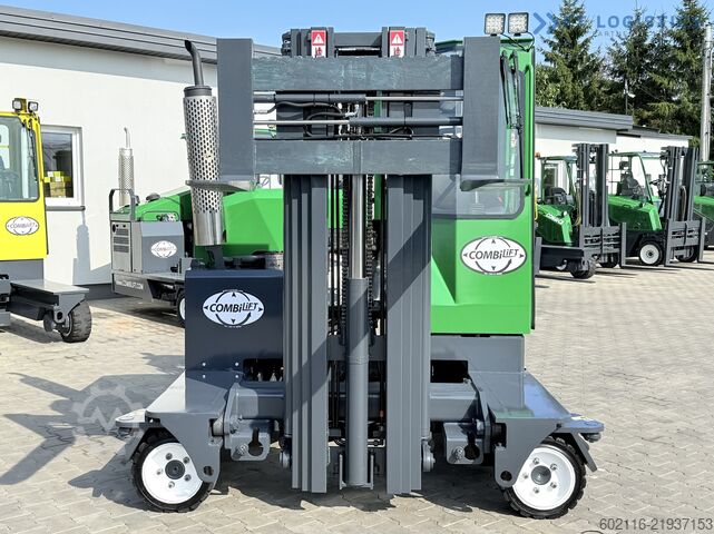 Stivuitor cu patru direcții Combilift C2500 TRIPLEX 4900 Width: 1900 mm GAS