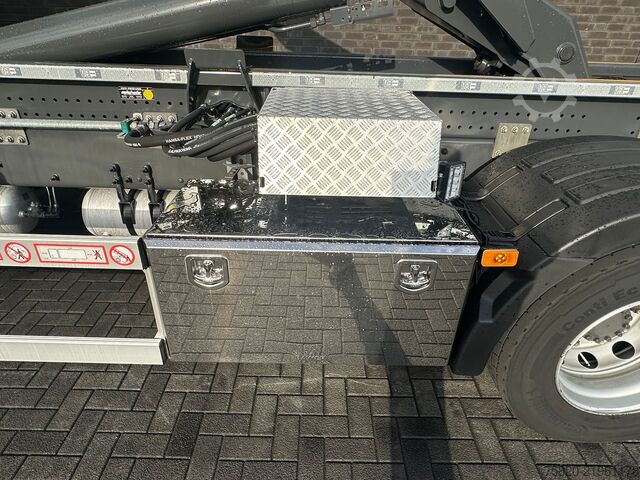 Sistema a braccio con gancio Volvo FH 16.750 6X2 VDL CONTAINER HAAKARMSYTEEM / ABR...