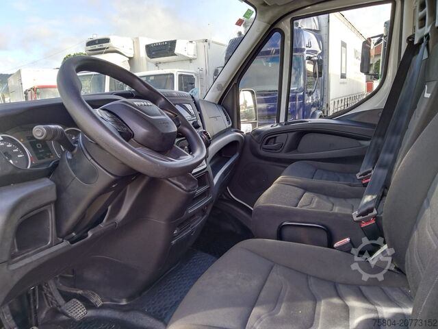 Refrigerator body van Iveco Daily 35