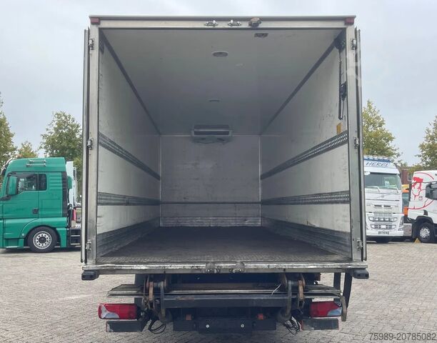 Kyld/fryst transport MAN TGL 12.220 Cool rmo King V300