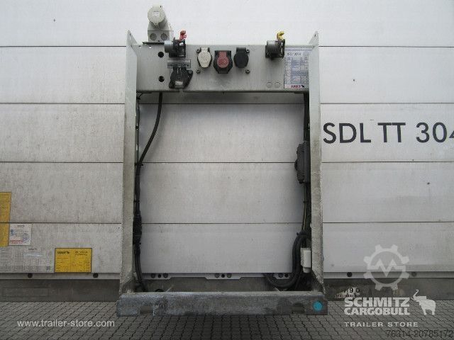 Box semitrailer Schmitz Cargobull Trockenfrachtkoffer Standard Ladebordwand