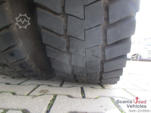 Samochód do przewozu drewna Scania R 450 LB6x2*4HNB Kompl Zug