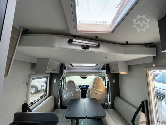 Halvintegrerad husbil ETRUSCO 7.4 SBC T-MODELL BASE | Automatik,Hubbett