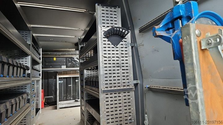 Fourgon surélevé IVECO Daily Kasten HKa 70 C V Radstand 4100
