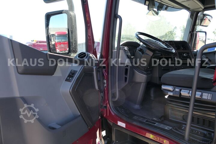 Cap tractor voluminos RENAULT T 440 High Cab 2-Tanks Vollluft Euro 6