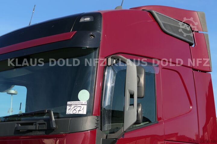 Cap tractor voluminos VOLVO FH 460 Globetrotter 2-Tanks Euro 6
