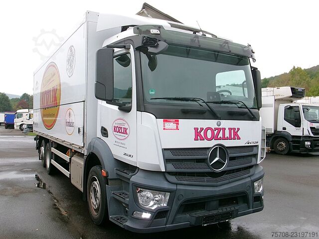 Autocarro per bevande MERCEDES-BENZ 2530 L Antos*7,4m Schwenkwand*NLA*2 to LBW*AHK