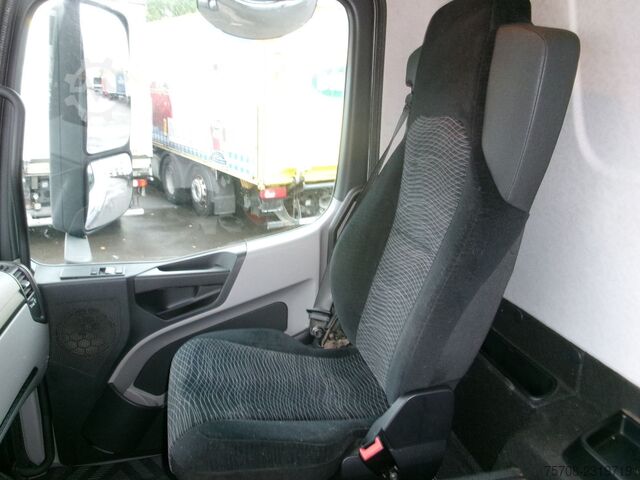 Autocarro per bevande MERCEDES-BENZ 2530 L Antos*7,4m Schwenkwand*NLA*2 to LBW*AHK