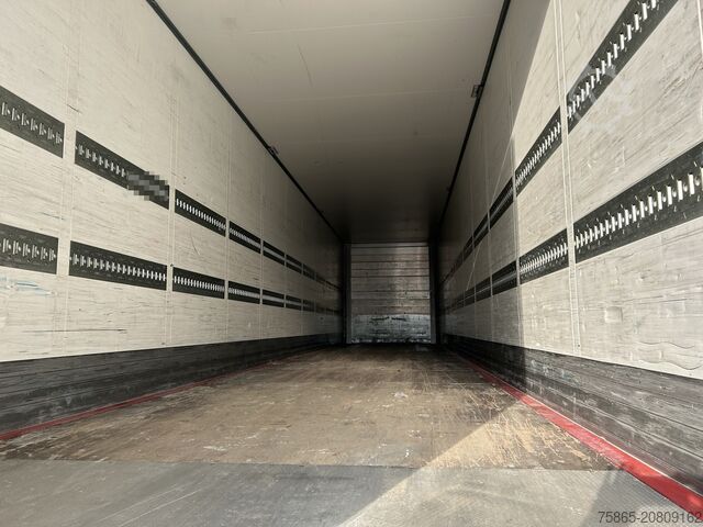 βαλίτσα Schmitz Cargobull SCB S3B / Box Trailer / 2x Liftas / APK TUV 09-26