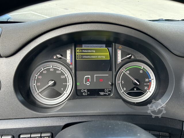 Standard-SZM DAF CF 400 FT Space Cab / 798 dkm / NL Truck / APK ...