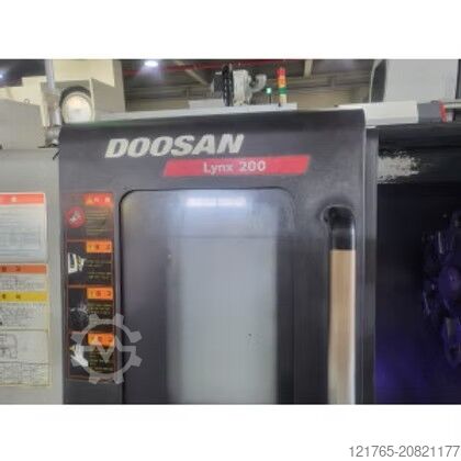 CNC soustruh DOOSAN LYNX-200A