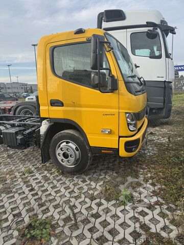Truck chassis Fuso CANTER 6C18 4X4 Fahrgestell