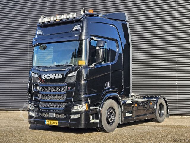 Scania R450 4x2 / 2 TANKS / DUTCH TRUCK Scania R450 4x2 / 2 TANKS / NL TRUCK
