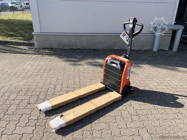 Electric Pallet Truck Toyota TYRO LHE 150