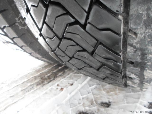 Standard tractor unit VOLVO FH 460 XL/ VOLLSPOILER