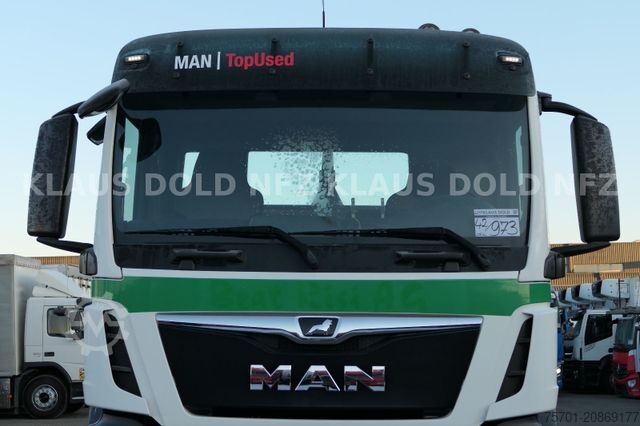 Kanca kasalı yük kamyonu (roll-off) MAN TGS 35.500 Abrollkipper Mobas Retarder 8x4 Euro6