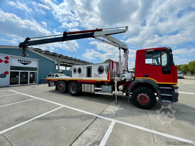 Camión grúa IVECO EUROTECH 240E 42
