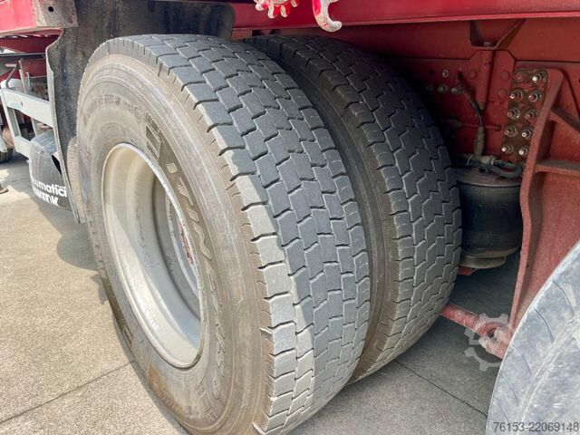 Camión grúa IVECO EUROTECH 240E 42