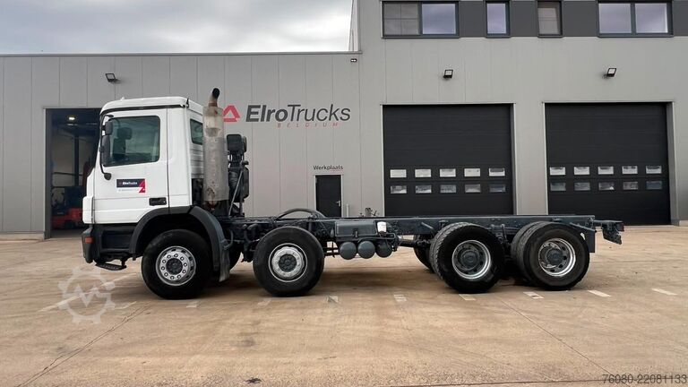 Chasis con cabina Mercedes-Benz Actros 3236 (BIG HUB / GRAND PONT / LAMES / BIG...