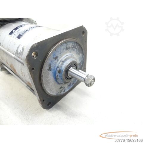 Mitsubishi engine Mitsubishi HD80-11SP DC Servo Motor SN: N77805021 mit RST-5XC-11P Aufnahme