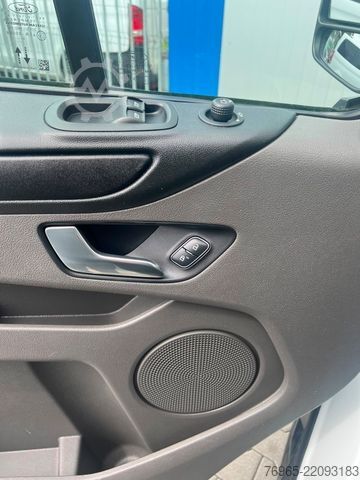 Skåpbil FORD Transit Custom Kasten 340 Hybrid Trend AUTOMATIK