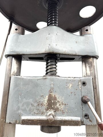 Ręczna prasa wrzecionowa Handspindelpresse Handspindelpresse 25 to.