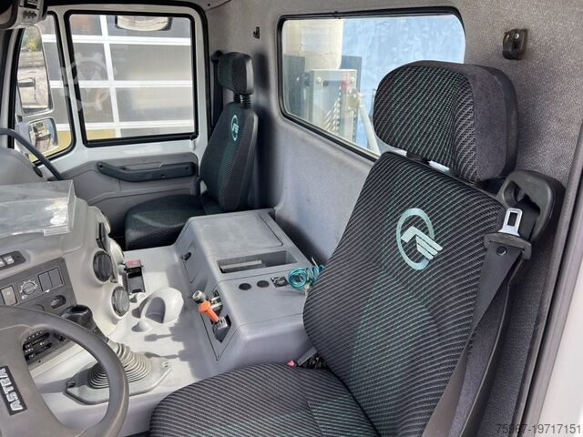 Driezijdige kipper met kraan Astra HD7 84-45