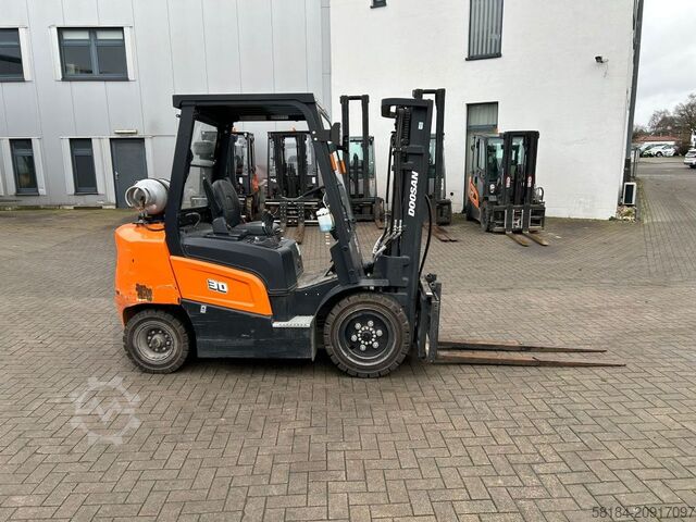 LPG -gaffeltruckar Doosan G30NXP