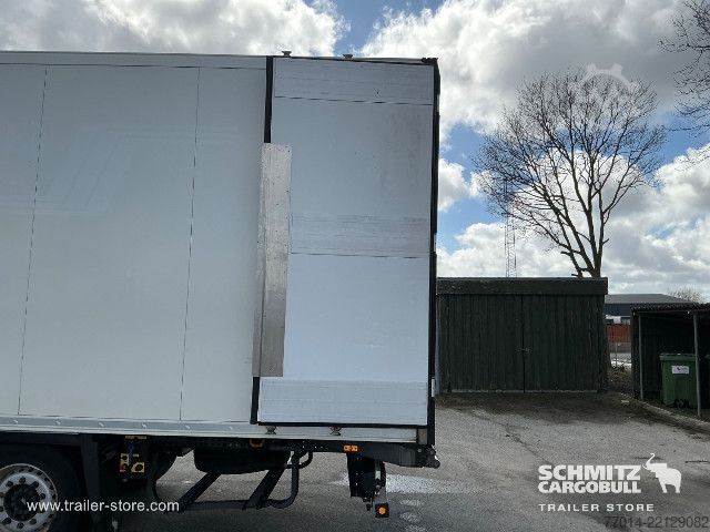 Koeloplegger Schmitz Cargobull Reefer Meat hanging system