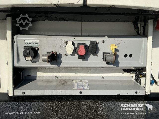 Koeloplegger Schmitz Cargobull Reefer Meat hanging system