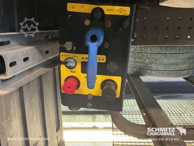 Koeloplegger Schmitz Cargobull Reefer Meat hanging system