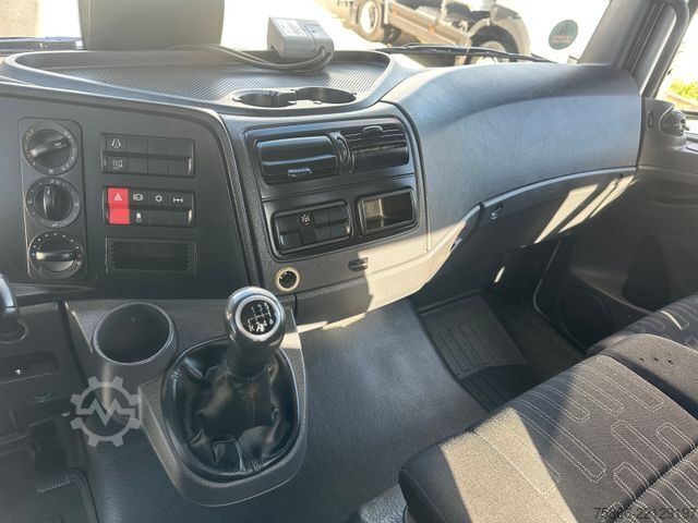 Driezijdige kipper MERCEDES-BENZ 1223 K Atego 3 Kipper Meiller 3 Seiten 2xAHK