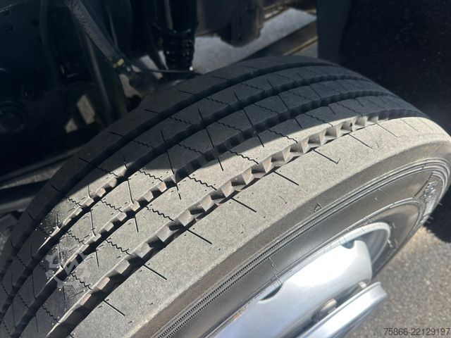 Driezijdige kipper MERCEDES-BENZ 1223 K Atego 3 Kipper Meiller 3 Seiten 2xAHK