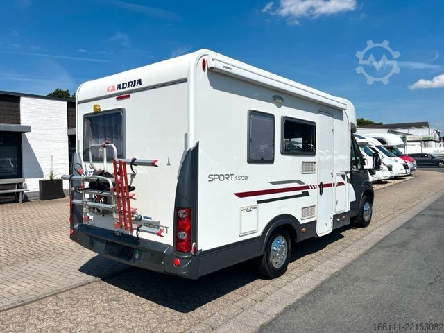 Caravana semiintegrada ADRIA Sport 573 DF - Festbett -  - Klima -