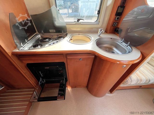 Camper integrado RAPIDO MB 996 HB - Automatik - Fest/Hubbett - Klima -