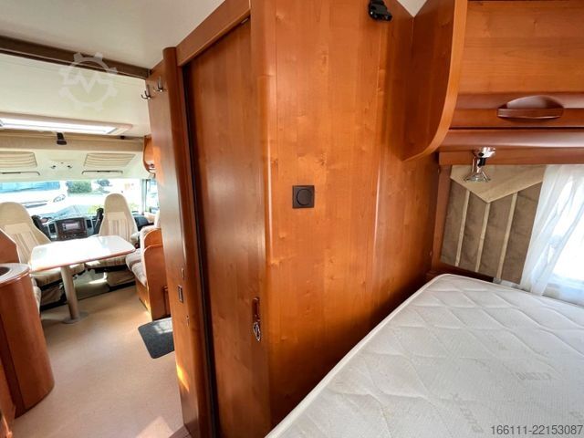 Camper integrado RAPIDO MB 996 HB - Automatik - Fest/Hubbett - Klima -