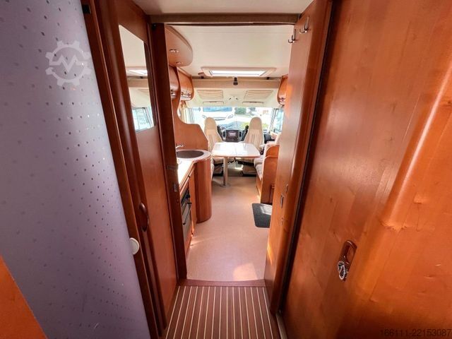 Camper integrado RAPIDO MB 996 HB - Automatik - Fest/Hubbett - Klima -