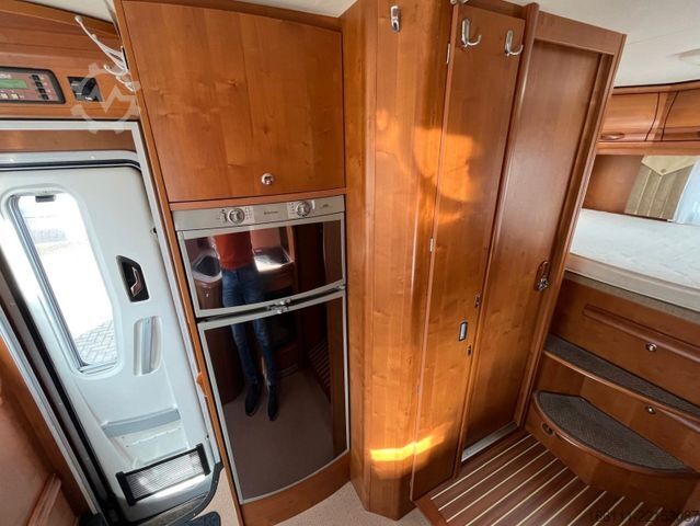 Camper integrado RAPIDO MB 996 HB - Automatik - Fest/Hubbett - Klima -
