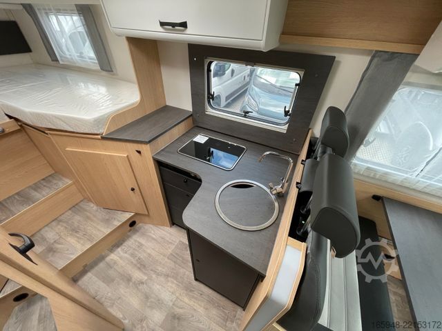 Halvintegreret autocamper SUNLIGHT T 67 S Adventure Edition | Automatik, Hubbett