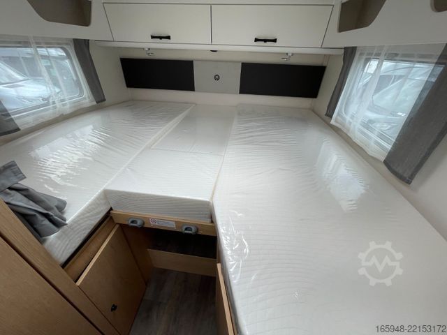 Halvintegreret autocamper SUNLIGHT T 67 S Adventure Edition | Automatik, Hubbett