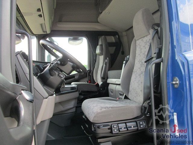 Standard dragbil Scania S 460 A4x2EB / Retarder / Navigation