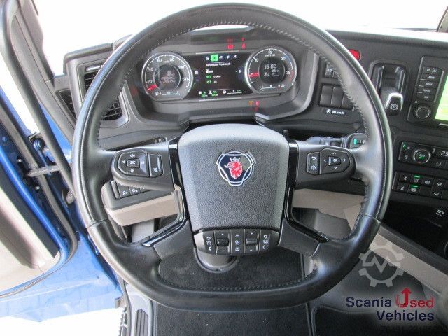 Standard dragbil Scania S 460 A4x2EB / Retarder / Navigation