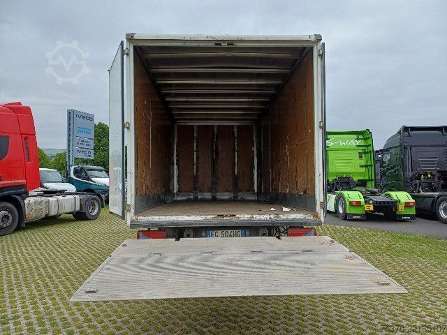Speciale doeleinden vrachtwagen  12.250