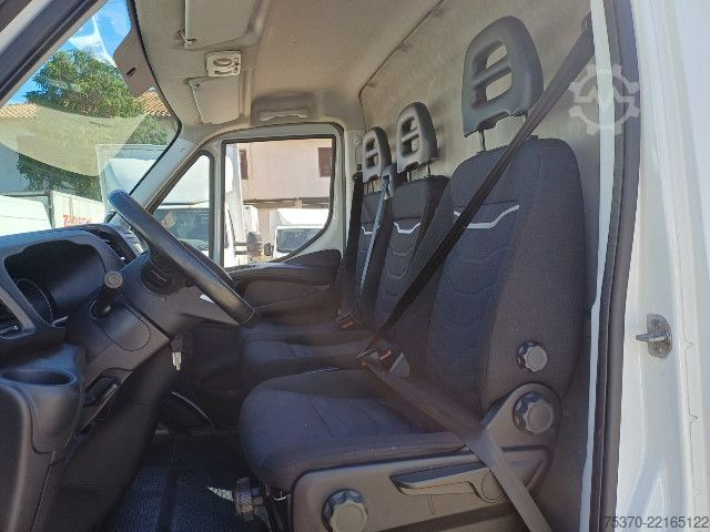 Bestelwagen IVECO DAILY 35S14